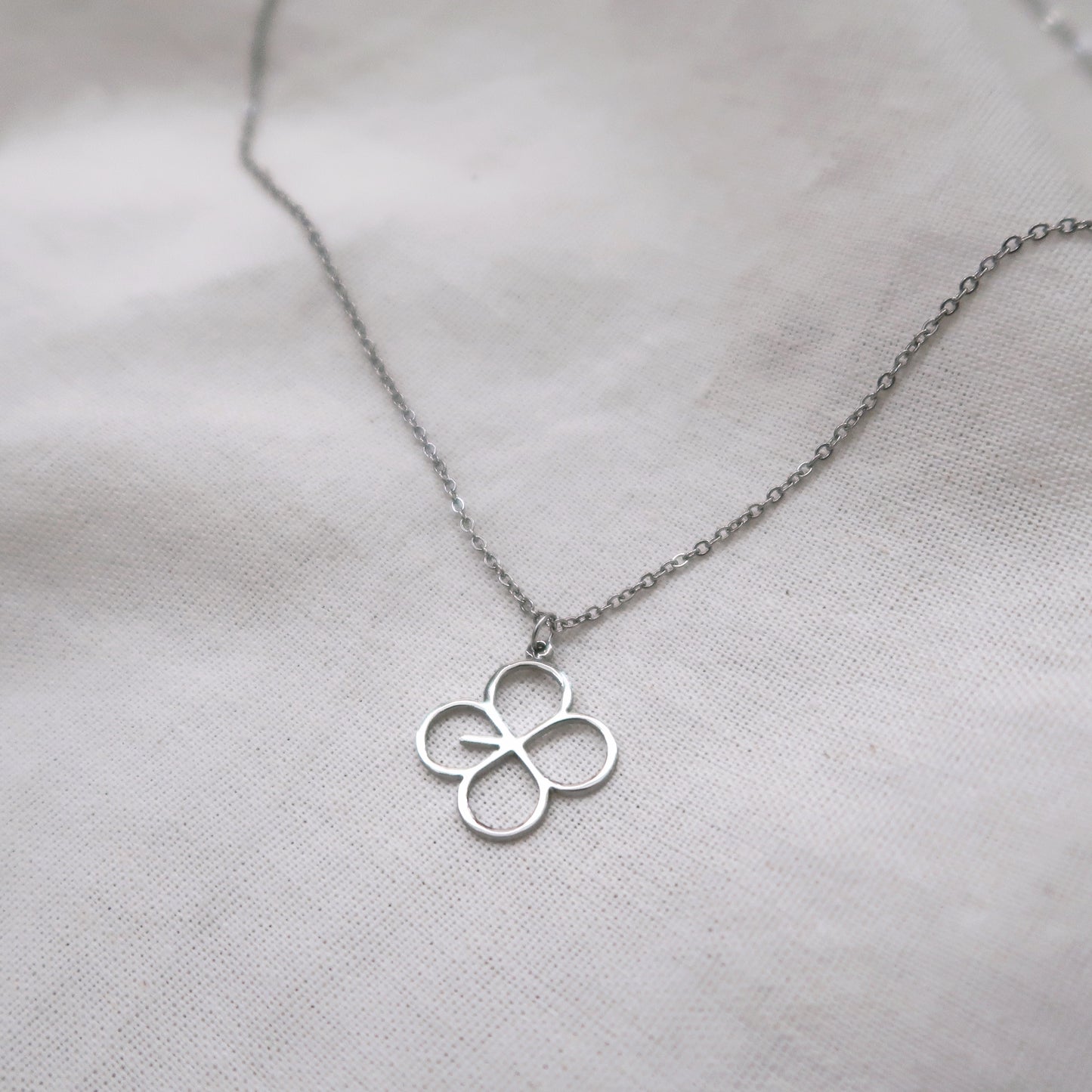 LUCKY ONE NECKLACE
